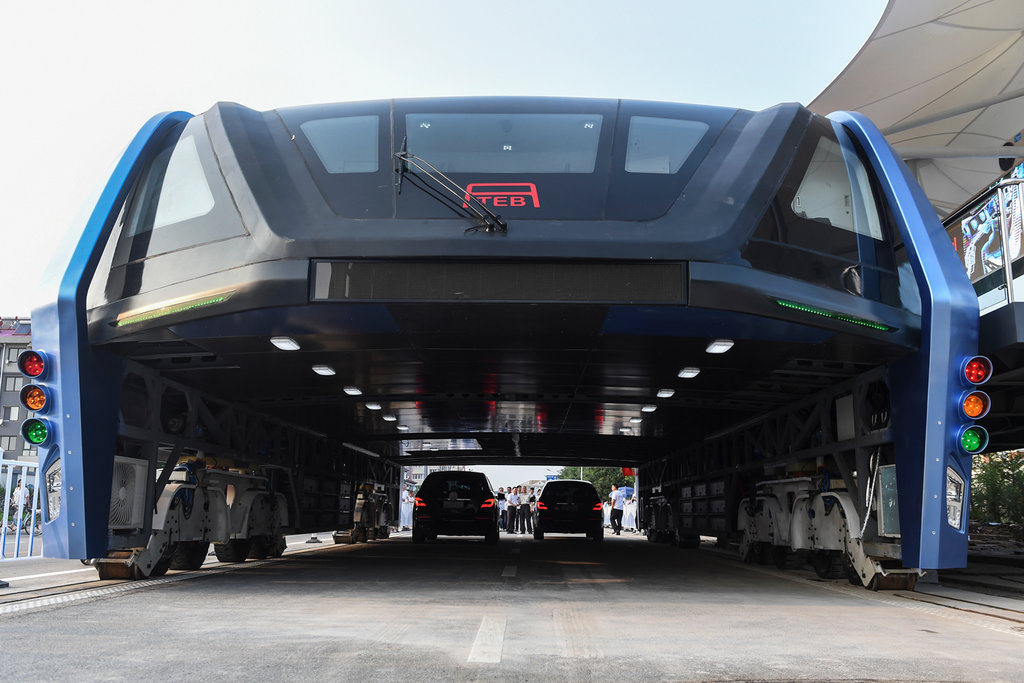 05china-bus-2-jumbo.jpg