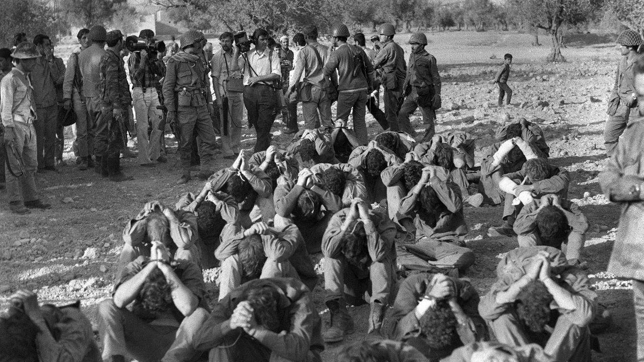 131007175519-yom-kippur-war-prisoners.jpg