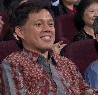 139FA5BC-0968-4BB6-AF6A-1A2F97C78435.gif