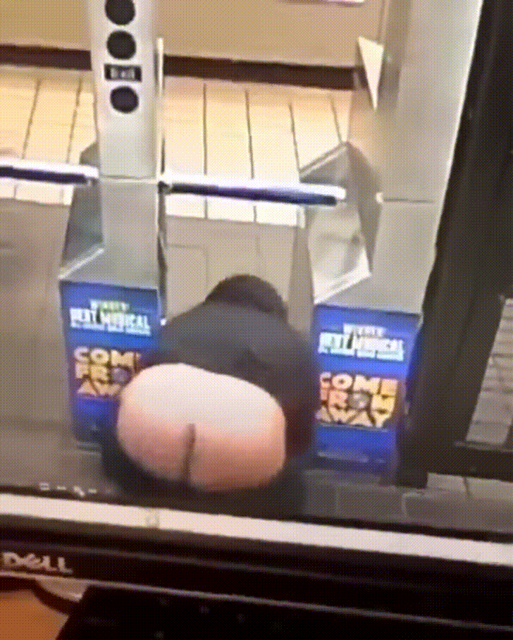 1558925396826.png