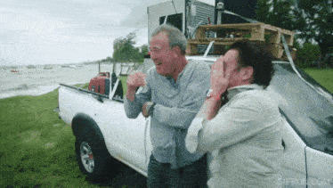 1697175659517.gif