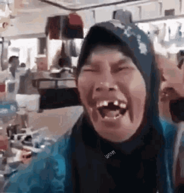 1715334651245.gif