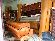 220px-Macau-coffin-shop-0805.jpg