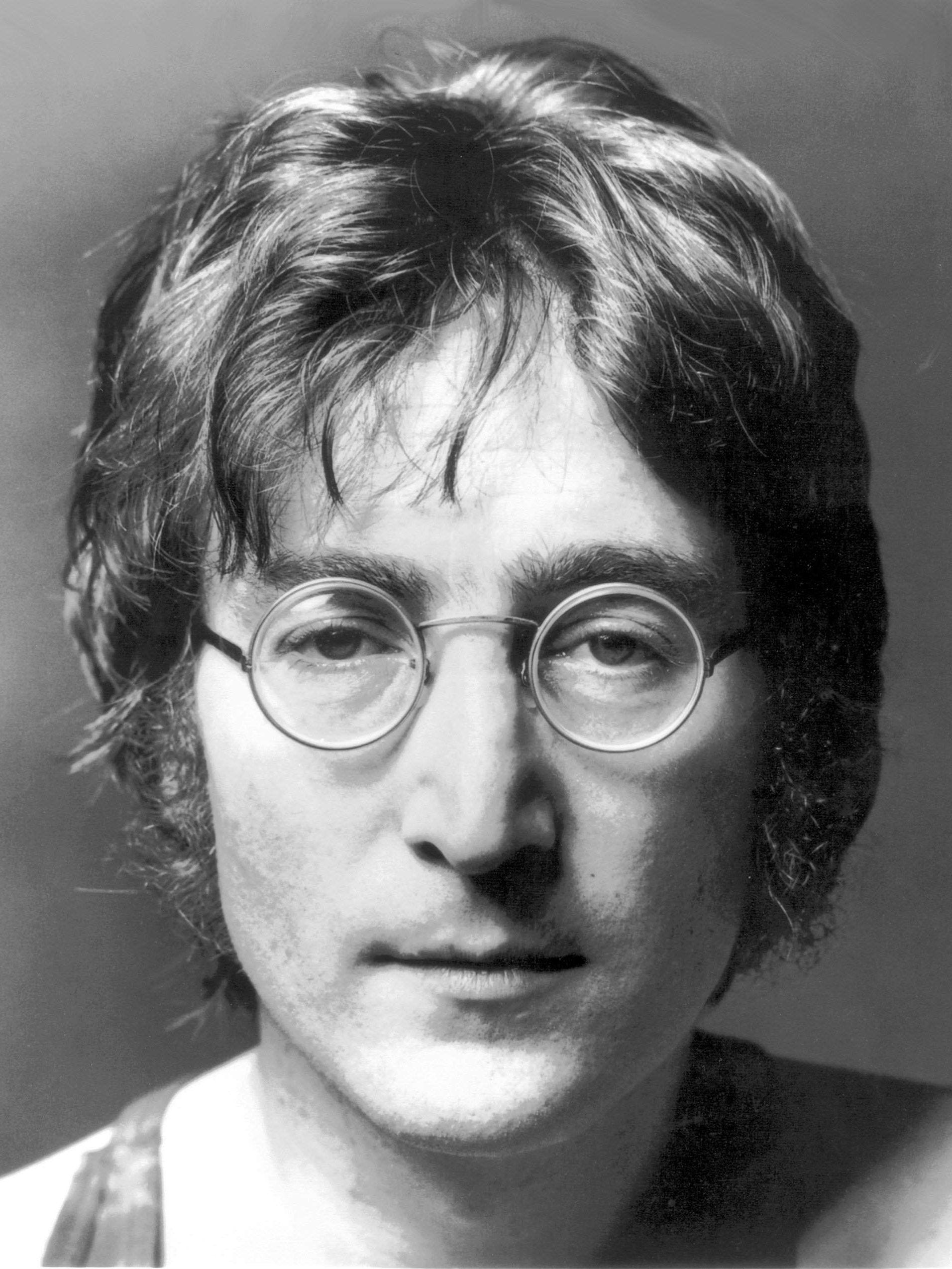 635799268539755113-ae-lennon09e.jpg