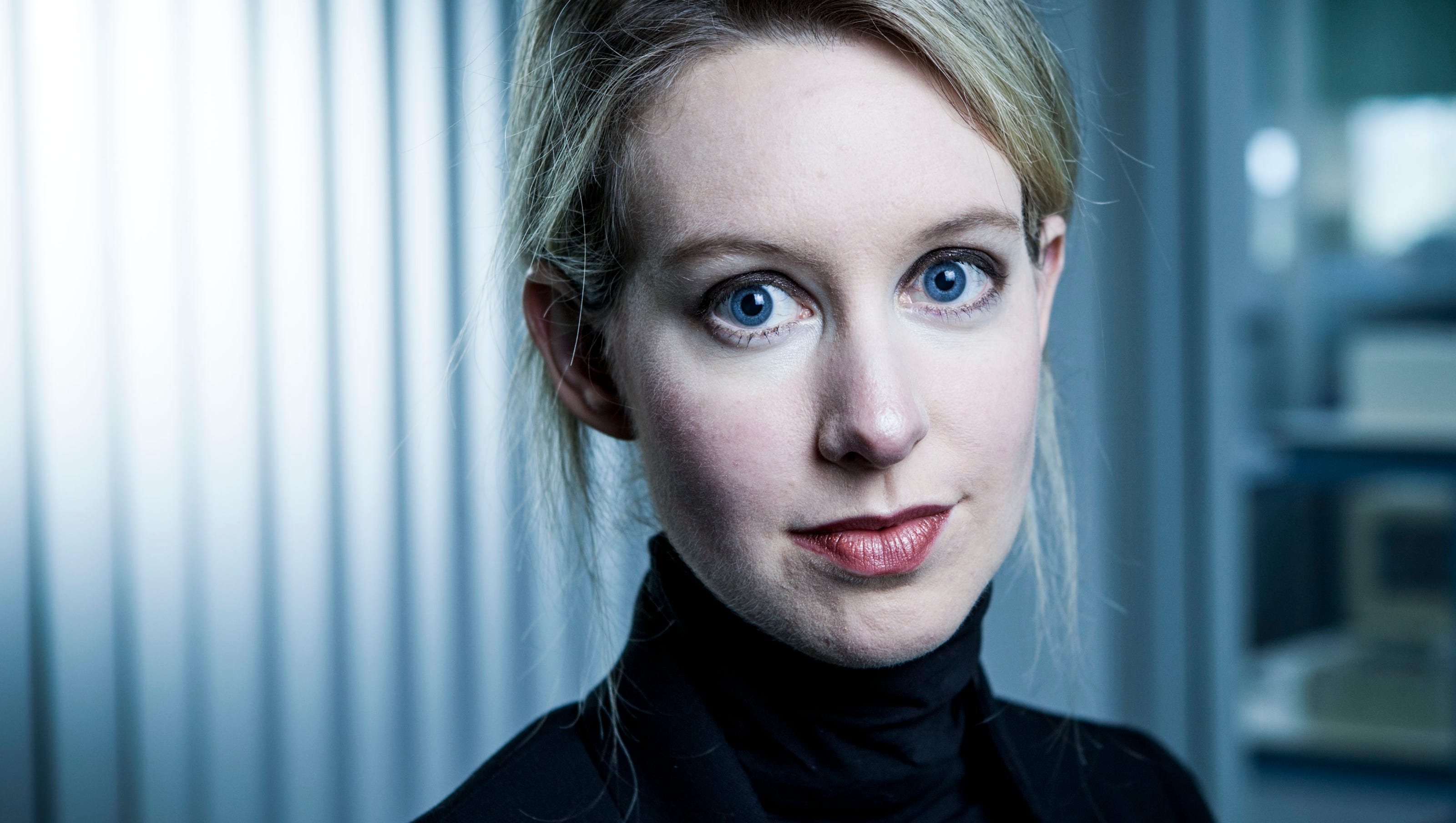 636566523136363642-XXX-131219-Theranos-005-3815243477.jpg