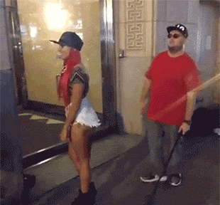 6BB2D0EF-AEE0-4655-9E95-922BE73C6C6D.gif