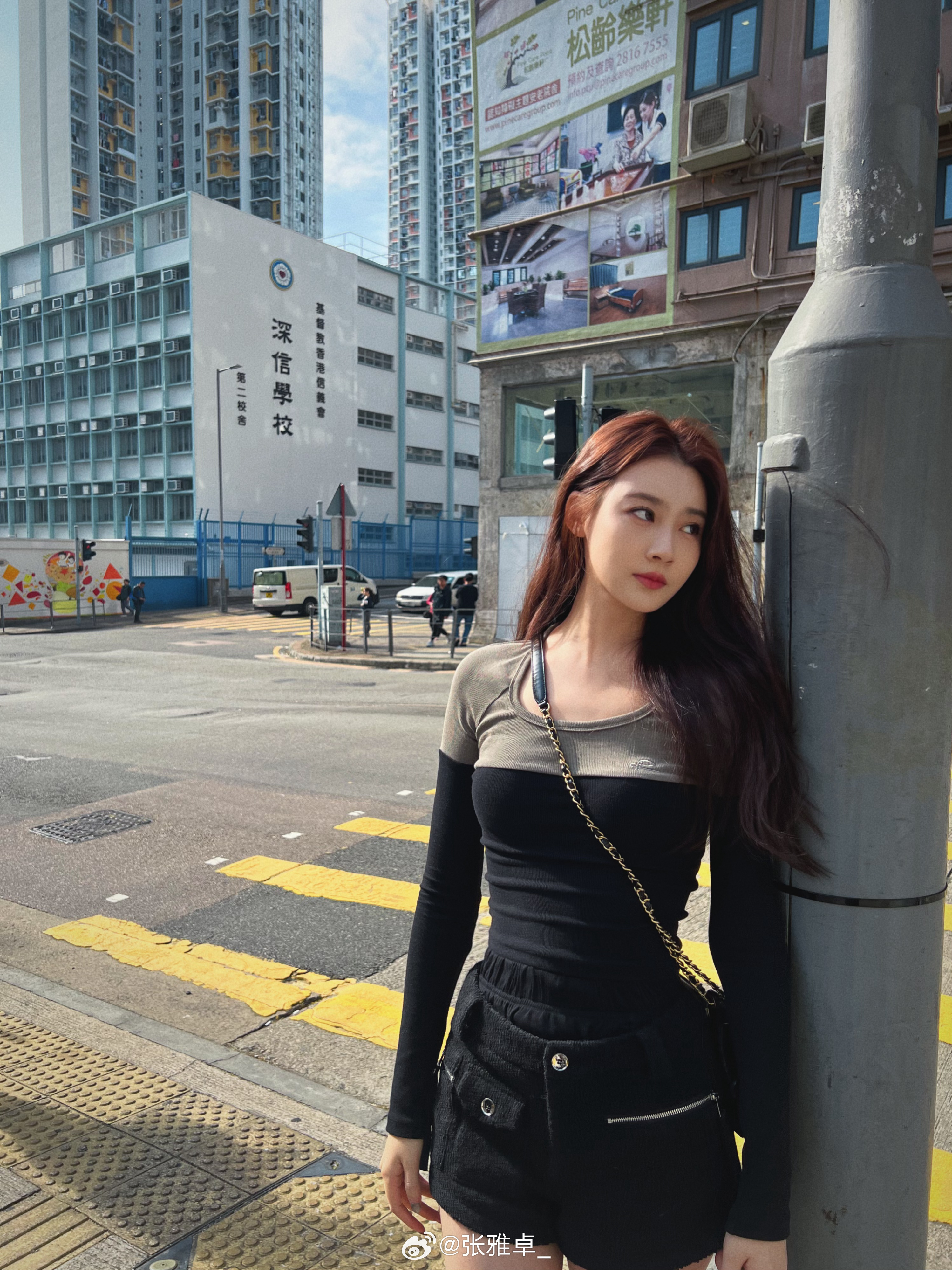 709db2cdgy1hlivr9y7amj22b832ye82.jpg