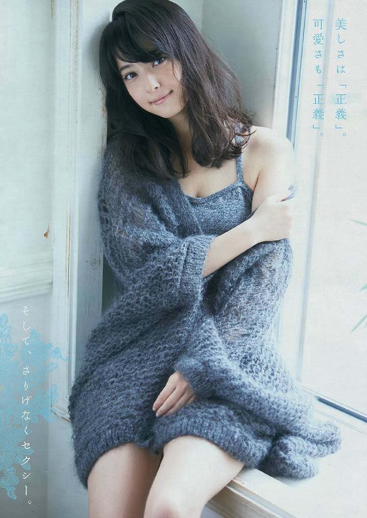 720full-nozomi-sasaki.jpg