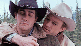 94802908-2F3E-47D5-8F20-BA17293C60E6.gif