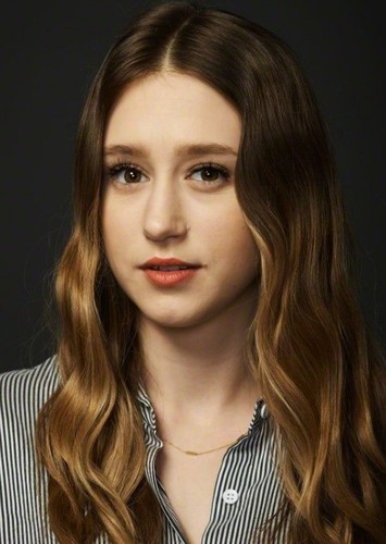 actor-taissa-farmiga-1399_large.jpeg