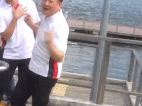 AE08DCF6-F240-4B12-9F94-7408ED1FC577.gif