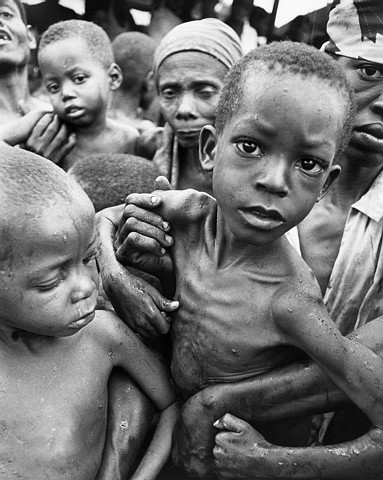 Africa_poverty-383x480.png