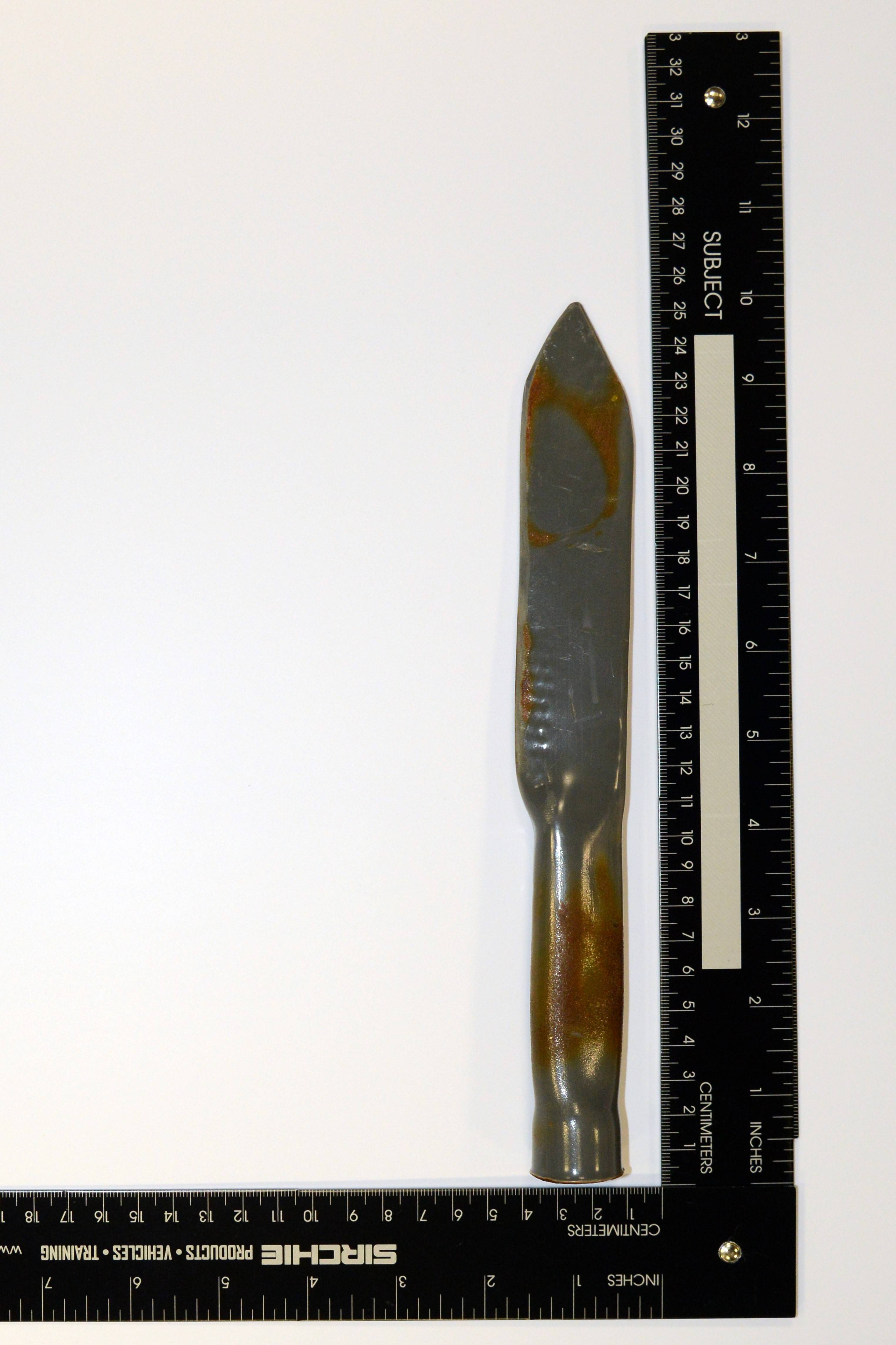 annex-d---replica-knife-used-for-stabbing-practice--high-res-.jpg