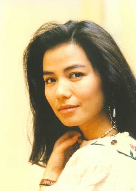 cherie-chung-99b72118-78cb-4854-bb0c-95bd5372907-resize-750.jpeg