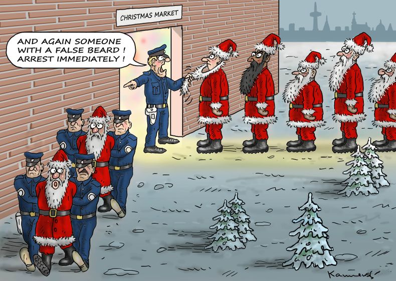 christmas_market__marian_kamensky.jpg