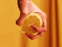 crush-lemon.gif