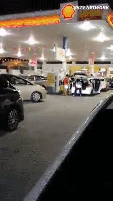 ezgif.com-video-to-gif-48.gif