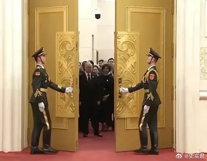 F9AL6AyaUAAlTuH.jpg