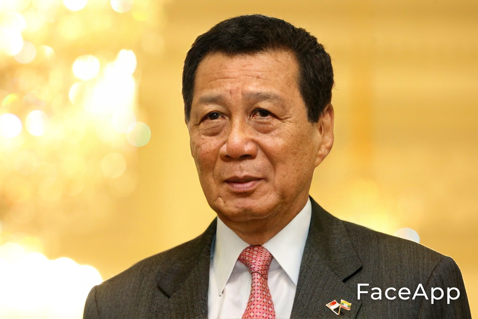 FaceApp_1604104636687.jpg