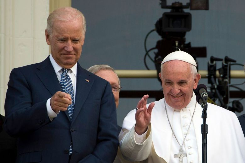 files-us-vote-biden-pope-181800.jpg