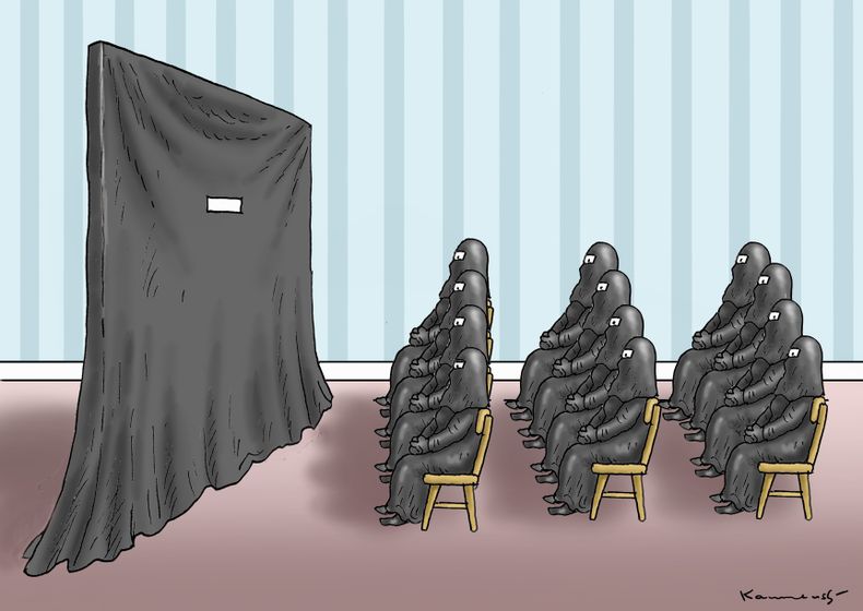 hurraaaaaa_saudi_arabia_allows_cinema___marian_kamensky_XkmKY5w.jpg