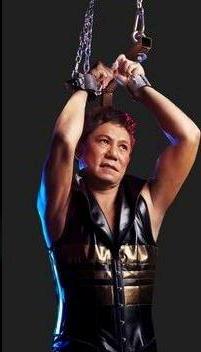 lawrence-khong-chains.jpg