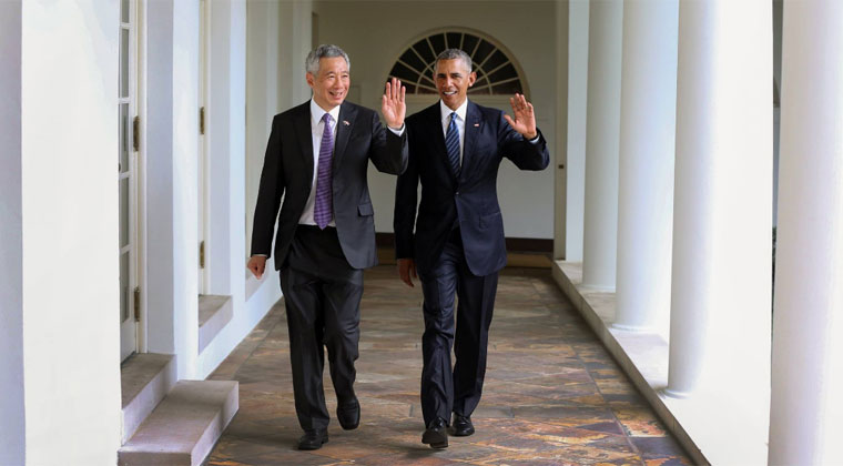 lee-hsien-loong-obama-wave.jpg