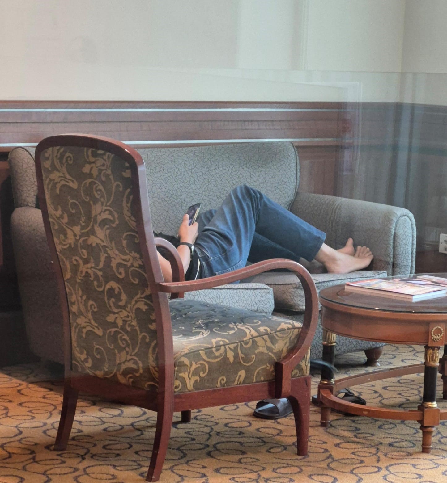 Lounge.jpg