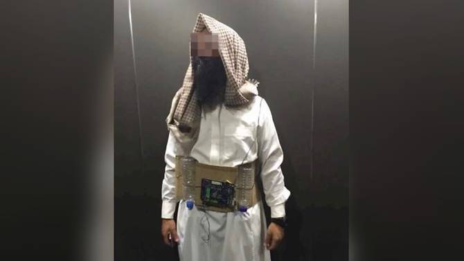 malaysia-suicide-bomber-costume.jpg