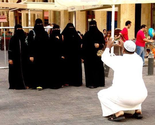 muslim_pic (1).jpg