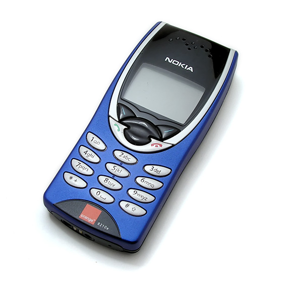 Nokia_8210.jpg