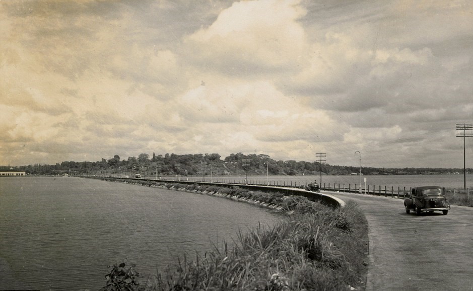 oldcauseway.jpg