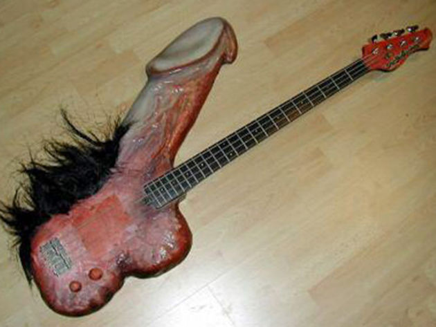 penisguitar-630-80.jpg