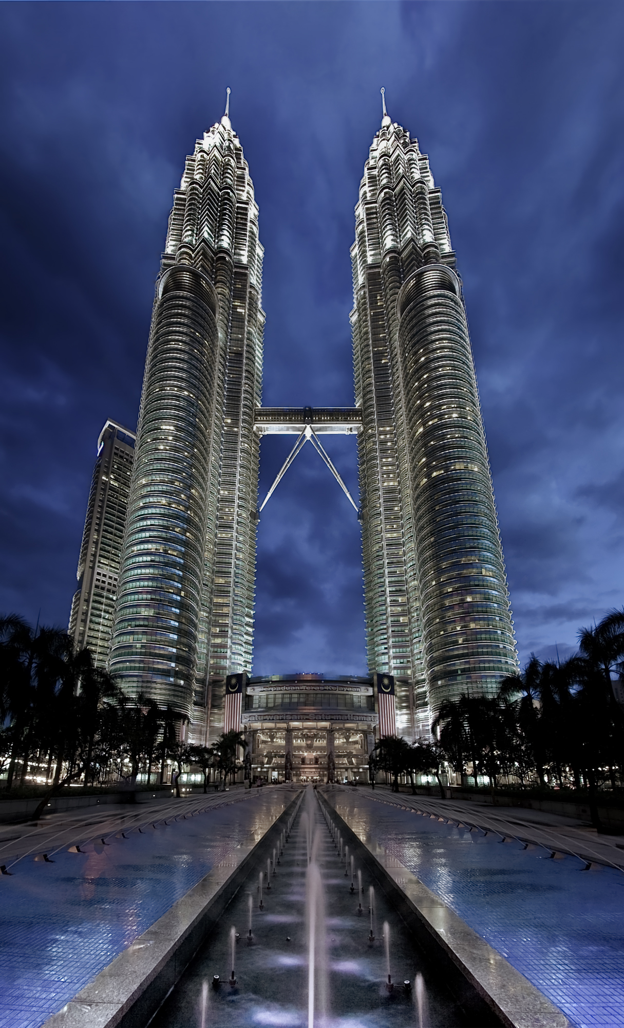 Petronas_Panorama_II.jpg
