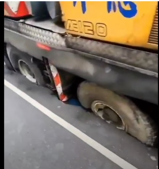 road1-1.jpg