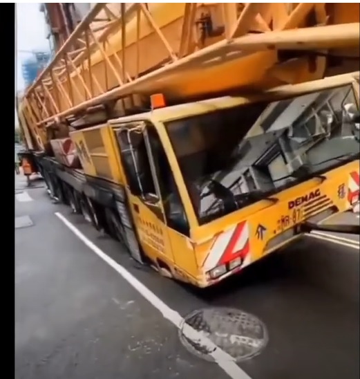 road1.jpg