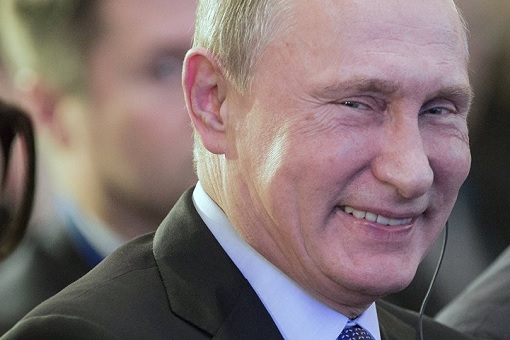 Russian-Vladimir-Putin-Laughing.jpg