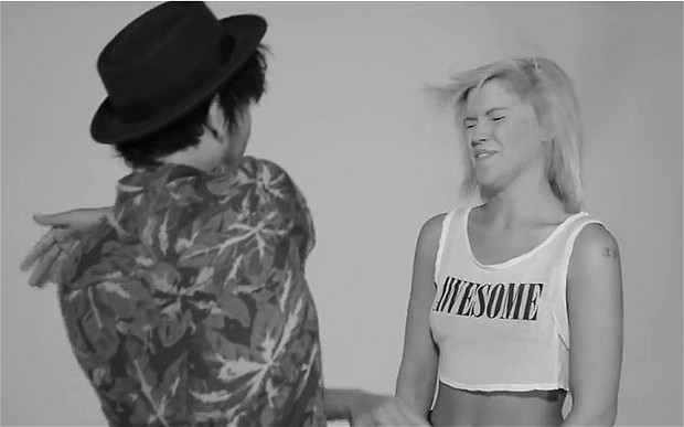 slap_video_2_2953906b.jpg