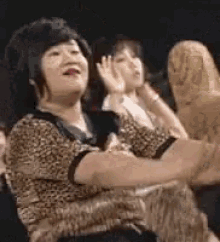 tenor-1.gif