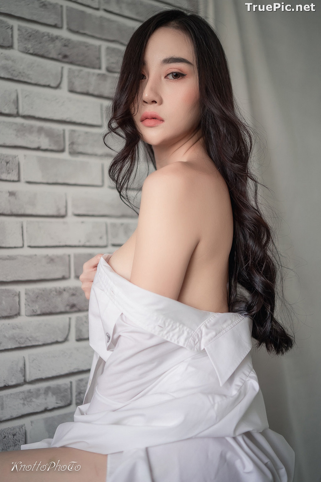 Thailand-Sexy-Model-Donutbaby-Dlh-Hot-Bunny-Donuts-TruePic.net (7).jpg