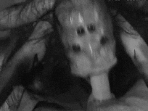 ugly-alien-creature-blowjob-wtf.gif