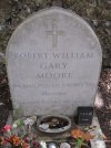 800px-Gary_Moore's_gravestone.jpg